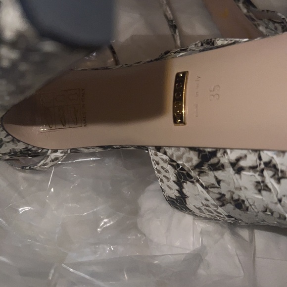 Gucci Python print high heels platform 💗 - Picture 5 of 9